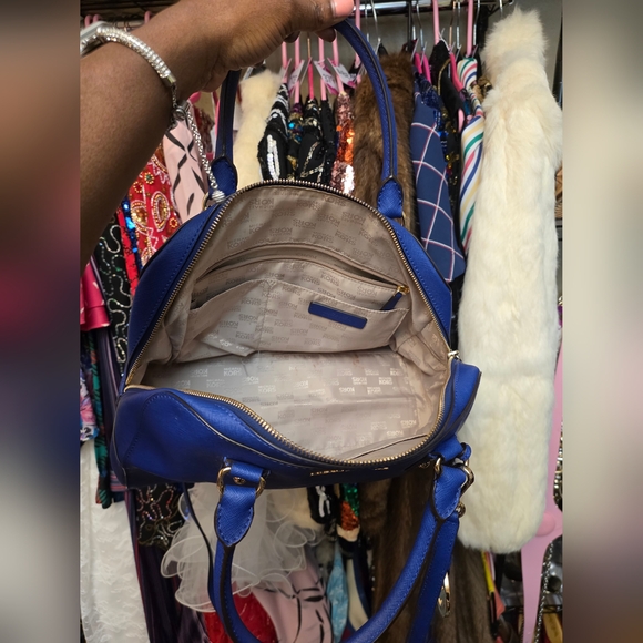 Michael Kors Blue Handbag - Picture 4 of 4